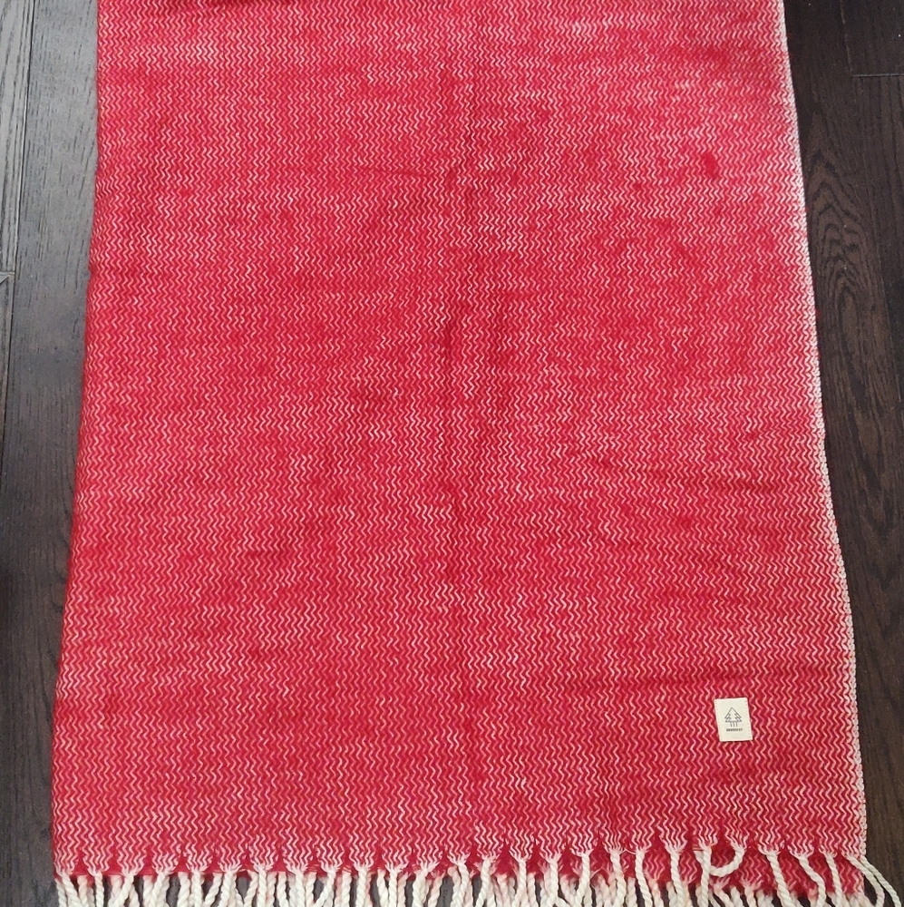 Drake General Store Blanket - Picture 2 of 5